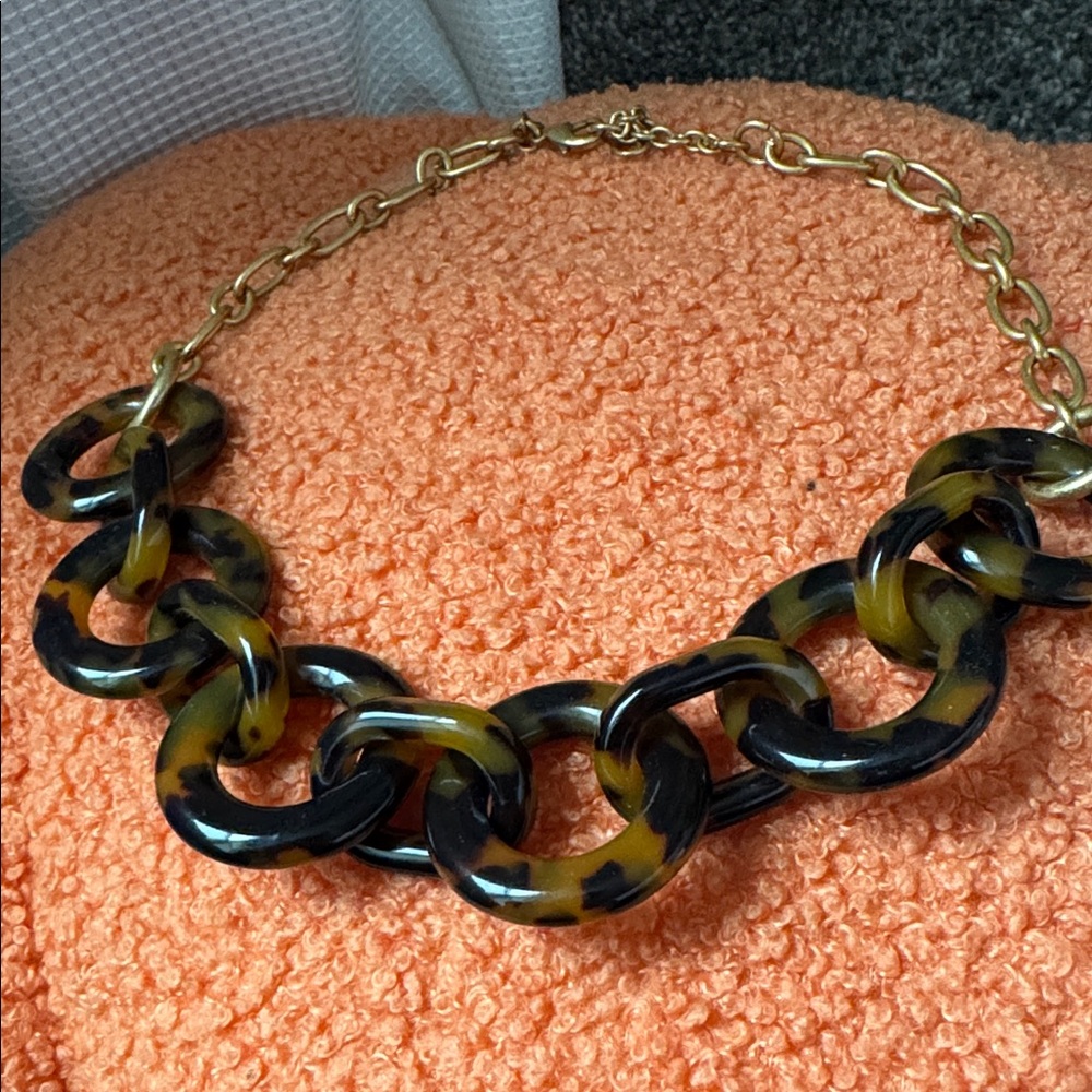 J.Crew Tortoiseshell Chain Link Statement Necklace - image 3